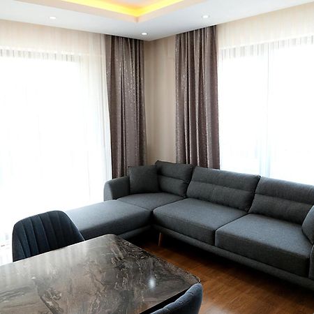Flower City Suits Aparthotel Yalova  Eksteriør bilde