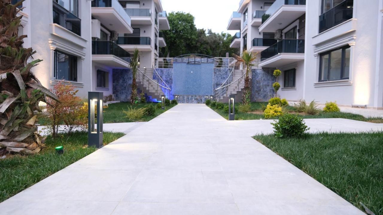 Flower City Suits Aparthotel Yalova  Eksteriør bilde