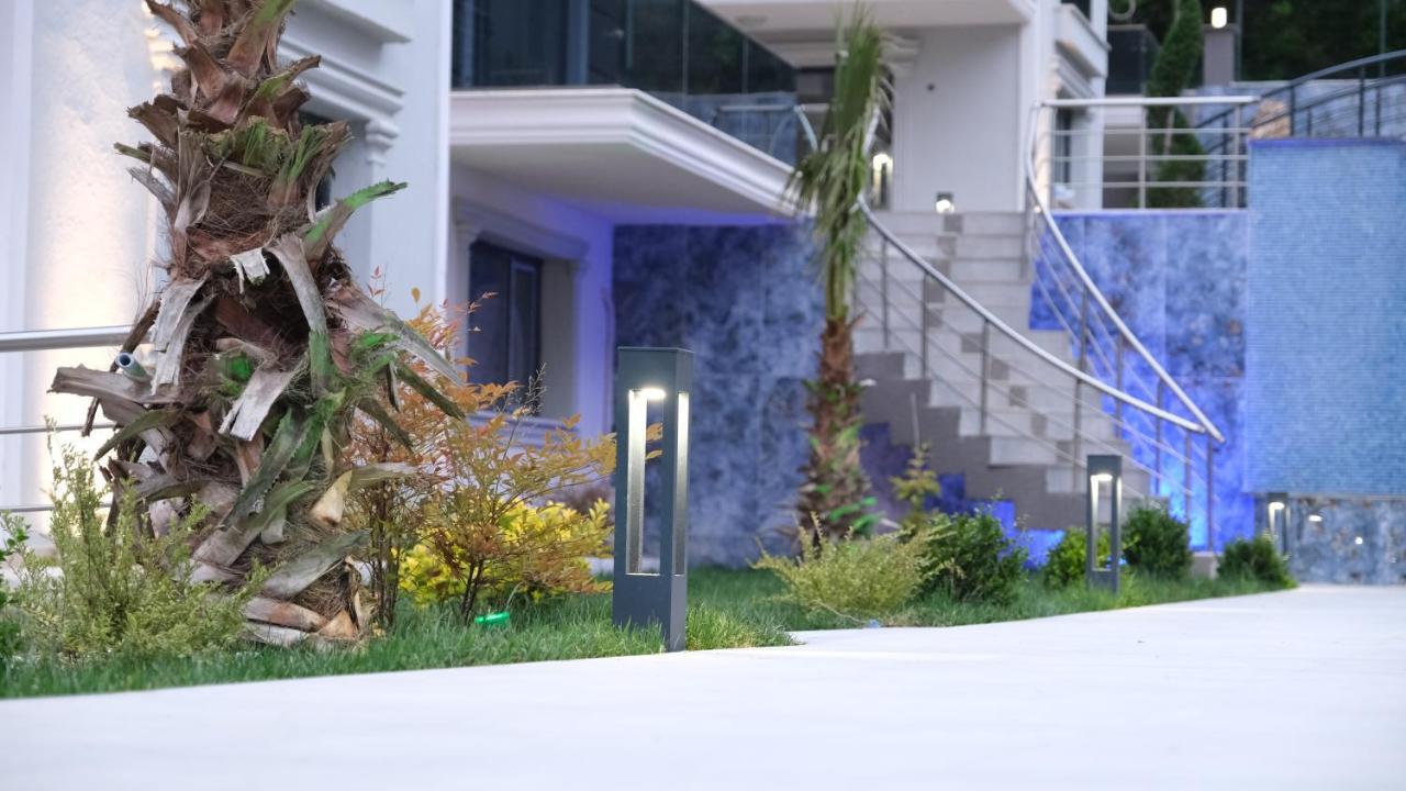 Flower City Suits Aparthotel Yalova  Eksteriør bilde