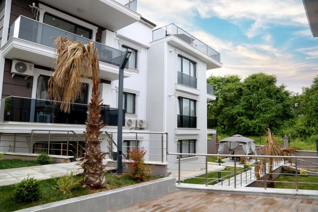 Flower City Suits Aparthotel Yalova  Eksteriør bilde