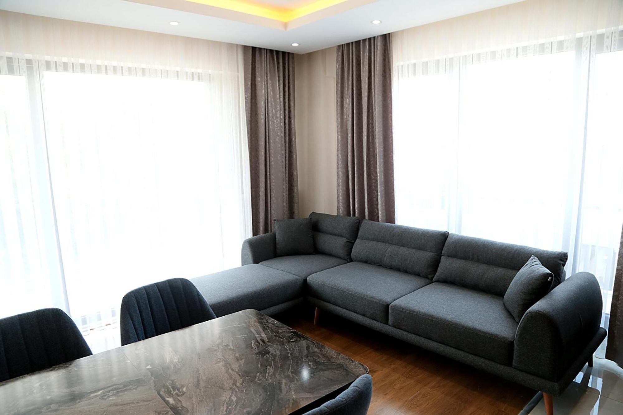 Flower City Suits Aparthotel Yalova  Eksteriør bilde